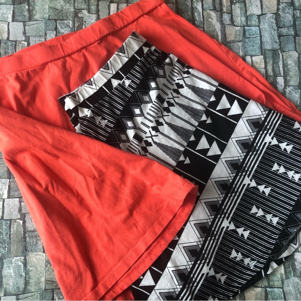 Charlotte Russe Skirts Lot of 2 Sz M